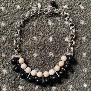 ANN TAYLOR Pearl chain statement necklace